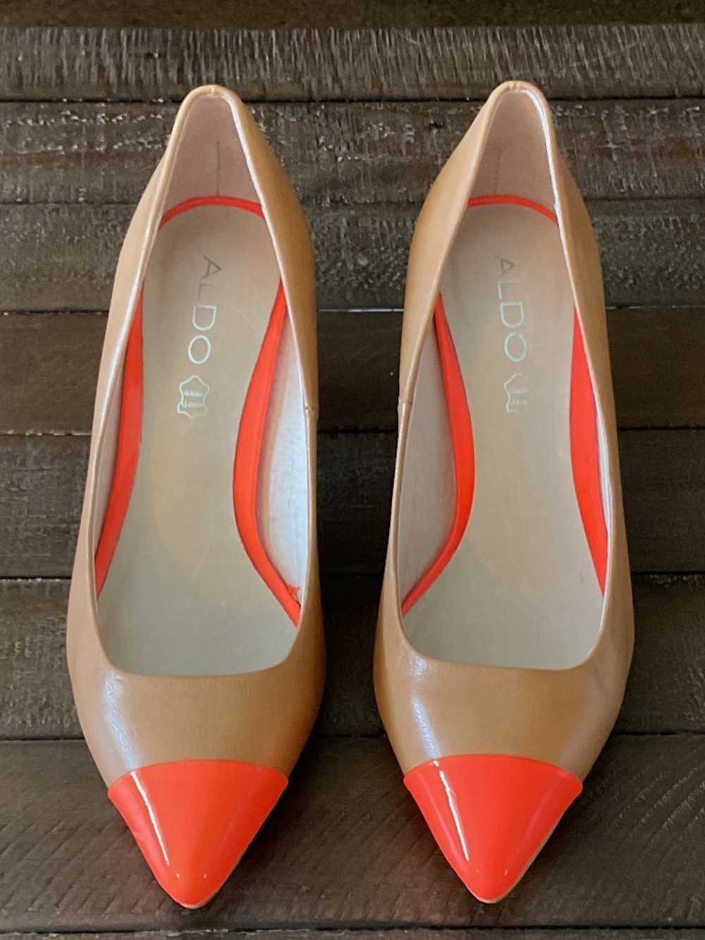 🤩 ALDO Colour-Blocked Orange/Tan Pointed Toe Heels - size 7
